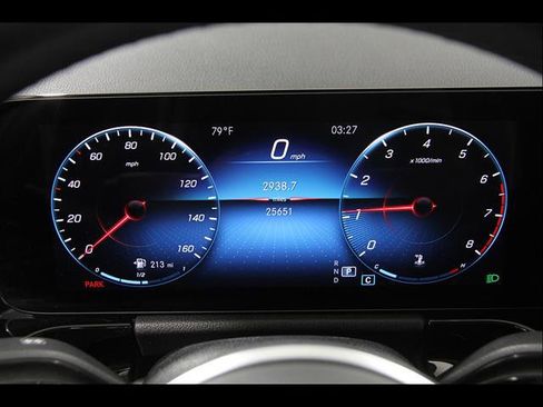 Used 2023 Mercedes-Benz GLA 250 w/ Premium Package image 9