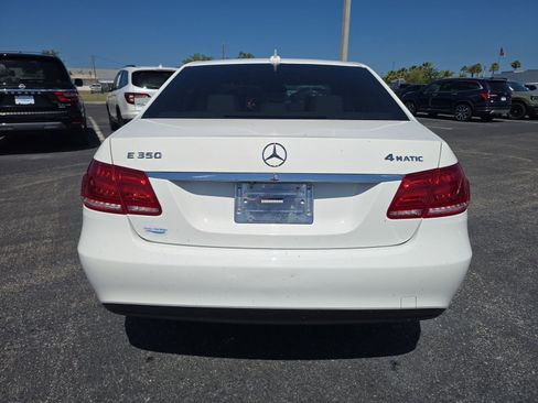 Used 2014 Mercedes-Benz E 350 4MATIC Sedan image 5