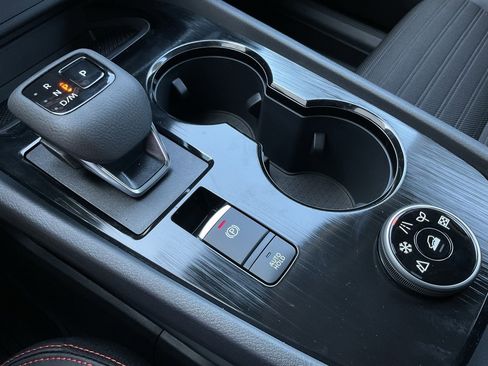 New 2026 Nissan Rogue SV image 30