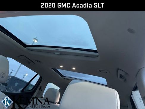 Used 2020 GMC Acadia SLT w/ Premium Package image 34