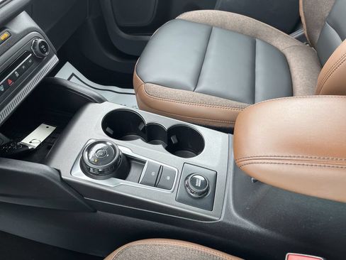 Used 2025 Ford Bronco Sport Outer Banks w/ Outer Banks Tech Package+ AWD/4WD image 21