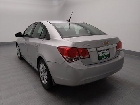 Used 2014 Chevrolet Cruze LS image 5