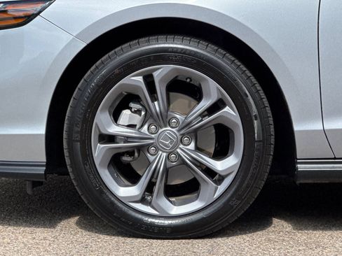 Used 2023 Honda Accord EX image 11
