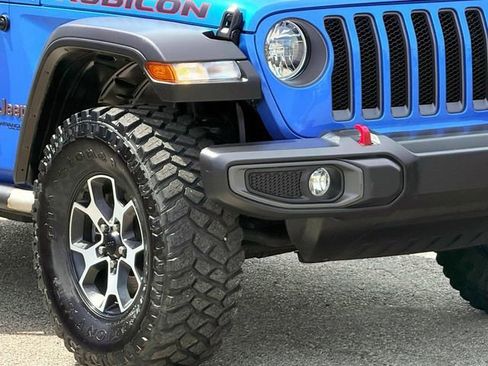 Certified 2022 Jeep Wrangler Unlimited Rubicon w/ Cold Weather Group AWD/4WD image 8