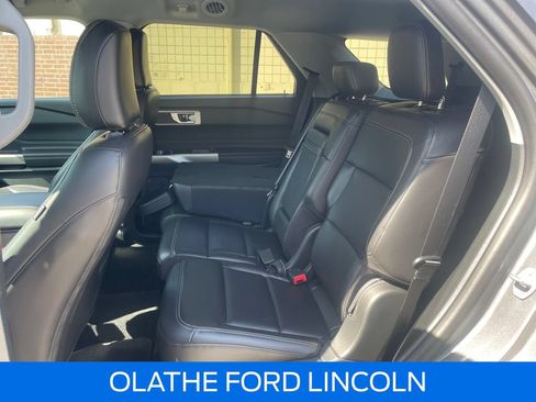 Certified 2023 Ford Explorer XLT w/ Equipment Group 202A AWD/4WD image 24