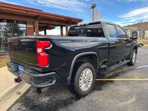 Used 2020 Chevrolet Silverado 2500 High Country w/ Z71 Off-Road Package AWD/4WD image 10