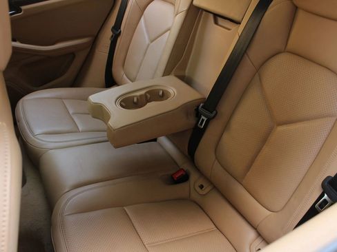 Used 2016 Porsche Macan S w/ Premium Package Plus image 19