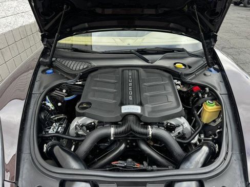 Used 2015 Porsche Panamera S image 5