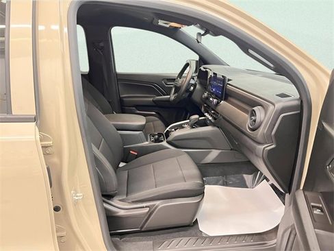 Certified 2023 Chevrolet Colorado Trail Boss w/ Technology Package image 7