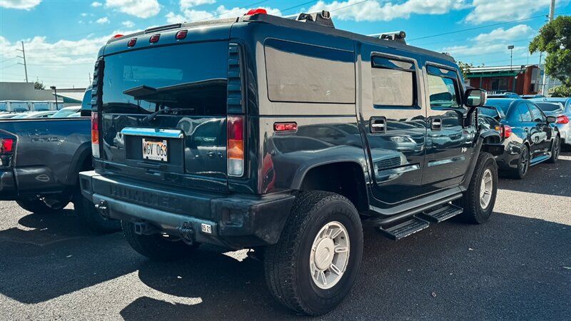 Used 2003 HUMMER H2 w/ Preferred Equipment Group AWD/4WD image 8