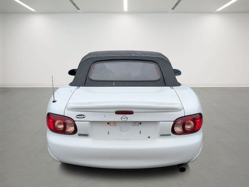 Used 2001 MAZDA MX-5 Miata RWD image 5