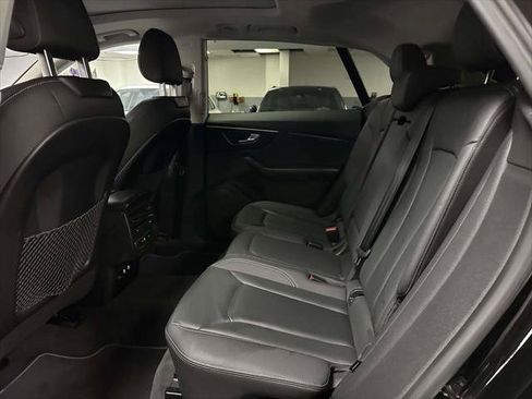 Used 2023 Audi Q8 Premium w/ Convenience Package AWD/4WD image 12