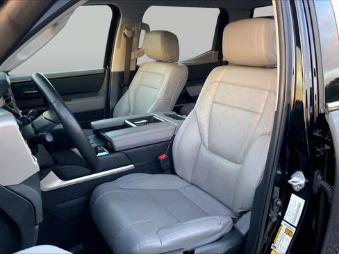Used 2023 Toyota Tundra Limited RWD image 8