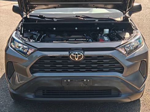 Used 2021 Toyota RAV4 LE w/ Carpet Mat Package (TMS) FWD image 46