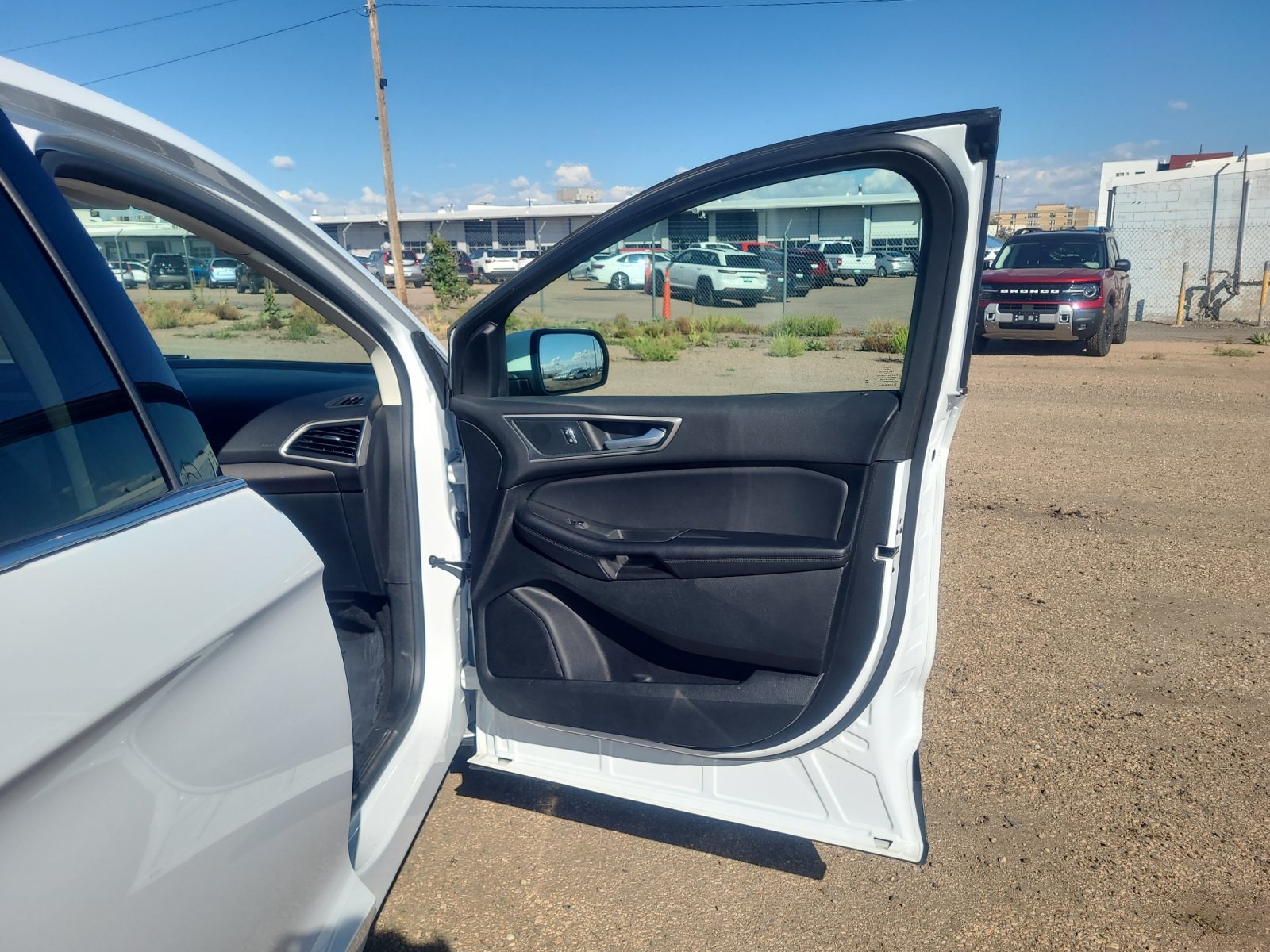 Used 2024 Ford Edge SEL AWD/4WD image 16