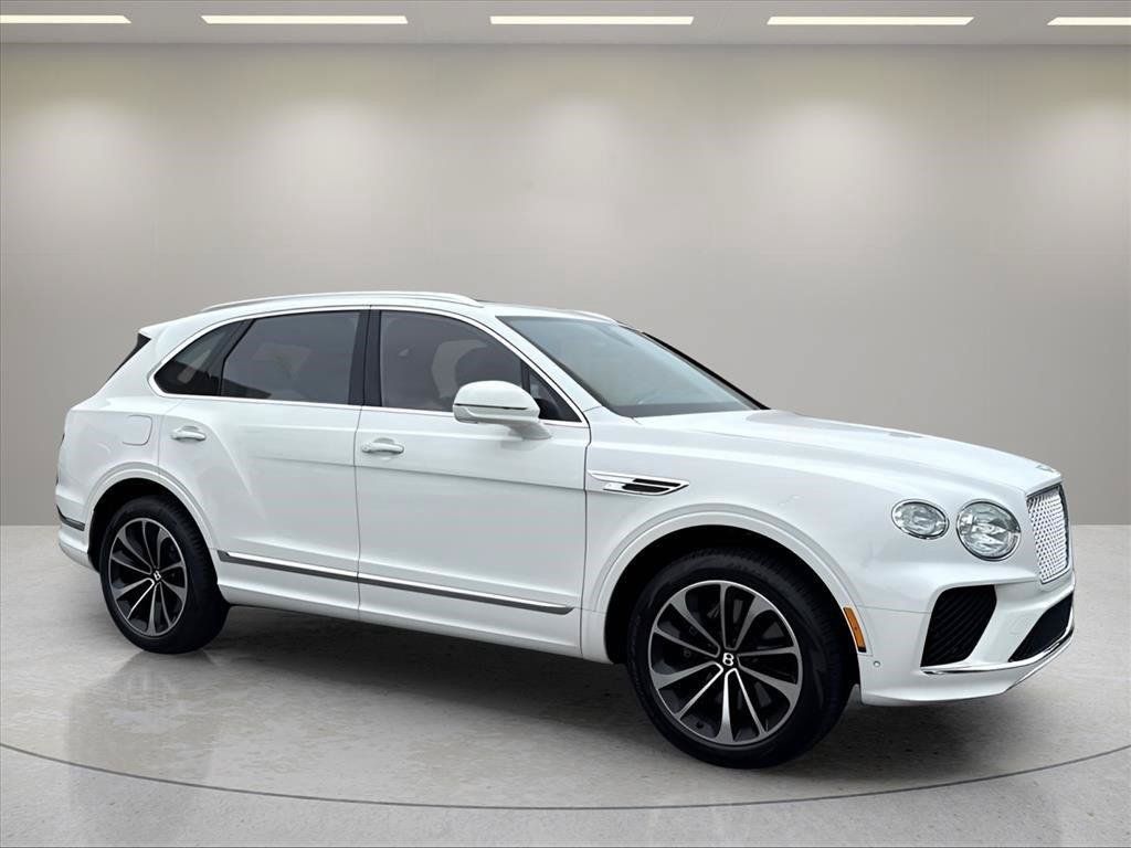 Used 2023 Bentley Bentayga AWD/4WD image 7
