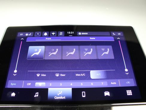 New 2026 Jeep Compass Latitude AWD/4WD image 25