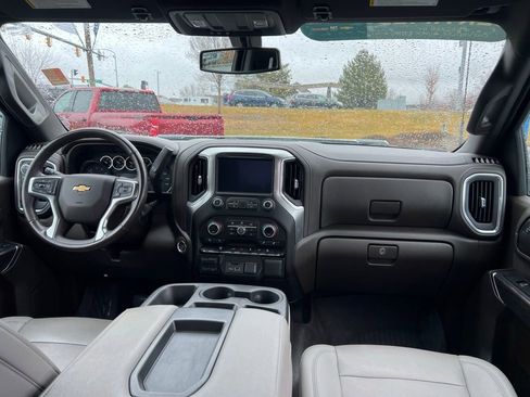 Certified 2022 Chevrolet Silverado 3500 LTZ AWD/4WD image 21