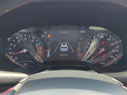 Used 2024 Jeep Compass Trailhawk image 9