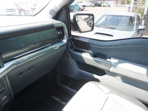 Used 2021 Ford F150 Lariat w/ Equipment Group 501A Mid image 27