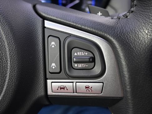 Used 2017 Subaru Legacy 3.6R Limited AWD/4WD image 36