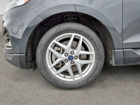 Used 2021 Ford Edge SEL AWD/4WD image 9