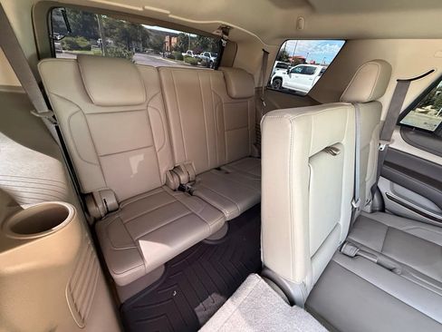 Used 2019 Chevrolet Tahoe LT w/ Luxury Package AWD/4WD image 22