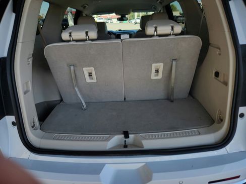 Used 2023 GMC Acadia Denali image 24