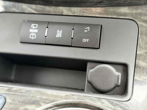 Used 2013 Buick Enclave Convenience image 37