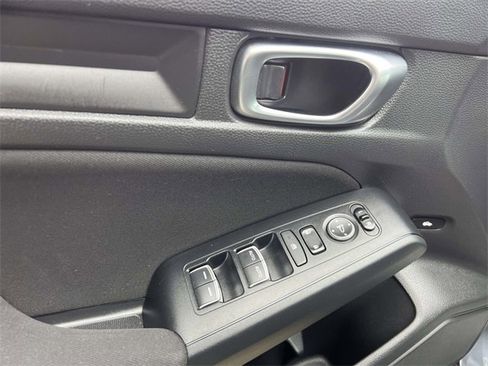 Used 2023 Honda Civic Sport image 13
