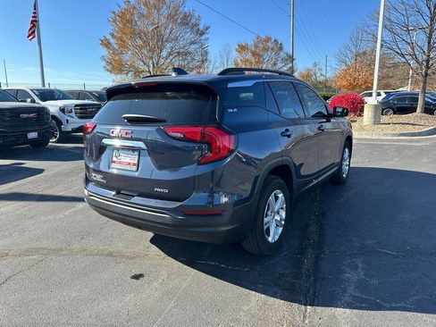 Used 2019 GMC Terrain SLE w/ Driver Convenience Package image 7