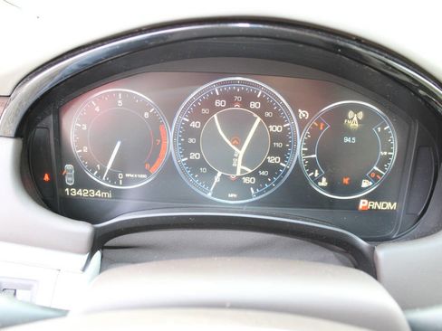 Used 2013 Cadillac XTS Platinum image 15