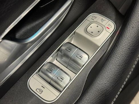 Certified 2025 Mercedes-Benz GLE 580 4MATIC image 18