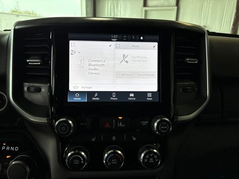 Used 2025 RAM 1500 Lone Star image 10