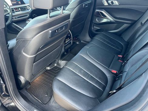 Used 2021 BMW X6 M50i w/ Executive Package AWD/4WD image 17