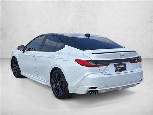 Used 2025 Toyota Camry XSE w/ Premium Plus Package AWD/4WD image 7