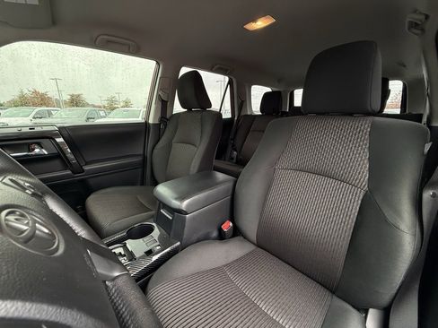 Used 2022 Toyota 4Runner TRD Off-Road image 22