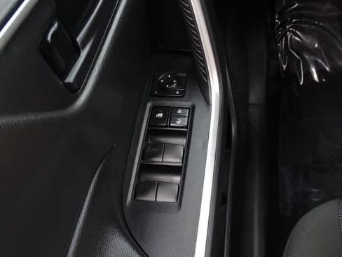 Certified 2025 Toyota RAV4 LE FWD image 37