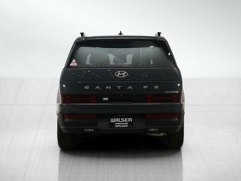 Used 2025 Hyundai Santa Fe SEL image 4
