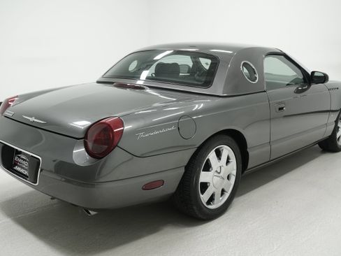 Used 2003 Ford Thunderbird RWD image 4