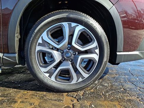 Used 2024 Subaru Ascent Touring image 8