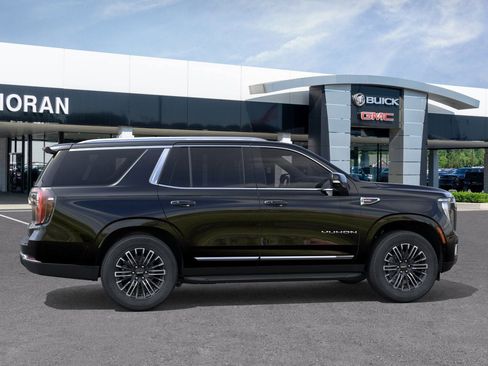 New 2026 GMC Yukon Elevation image 8