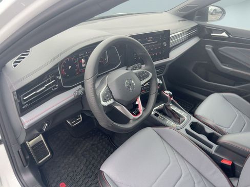 New 2026 Volkswagen Jetta GLI Autobahn FWD image 4