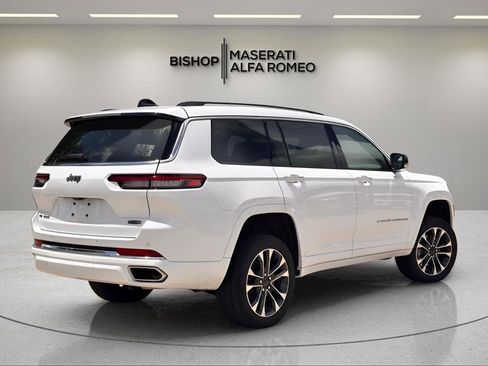 Used 2023 Jeep Grand Cherokee L Overland AWD/4WD image 5