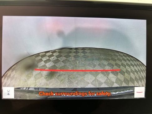 Used 2023 Toyota RAV4 LE image 21