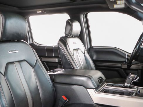 Used 2019 Ford F150 Platinum w/ Equipment Group 701A Luxury image 30