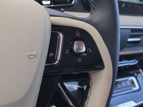 New 2026 Lincoln Corsair Premiere image 26