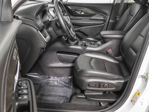 Used 2023 GMC Terrain SLT image 23