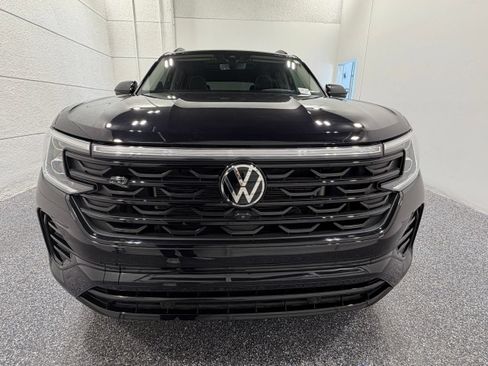 Used 2024 Volkswagen Atlas SEL Premium R-Line AWD/4WD image 10