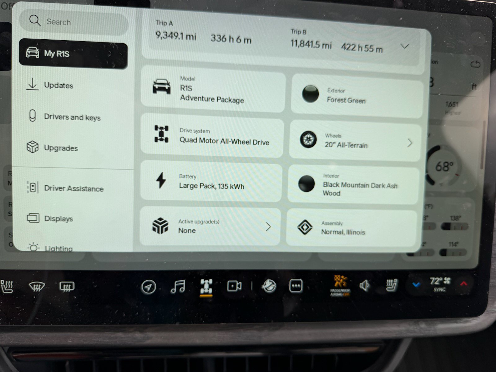 Used 2023 Rivian R1S Adventure Quad AWD/4WD image 2